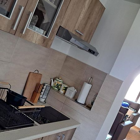 Grapeline Guesthouse Chotin المظهر الخارجي الصورة